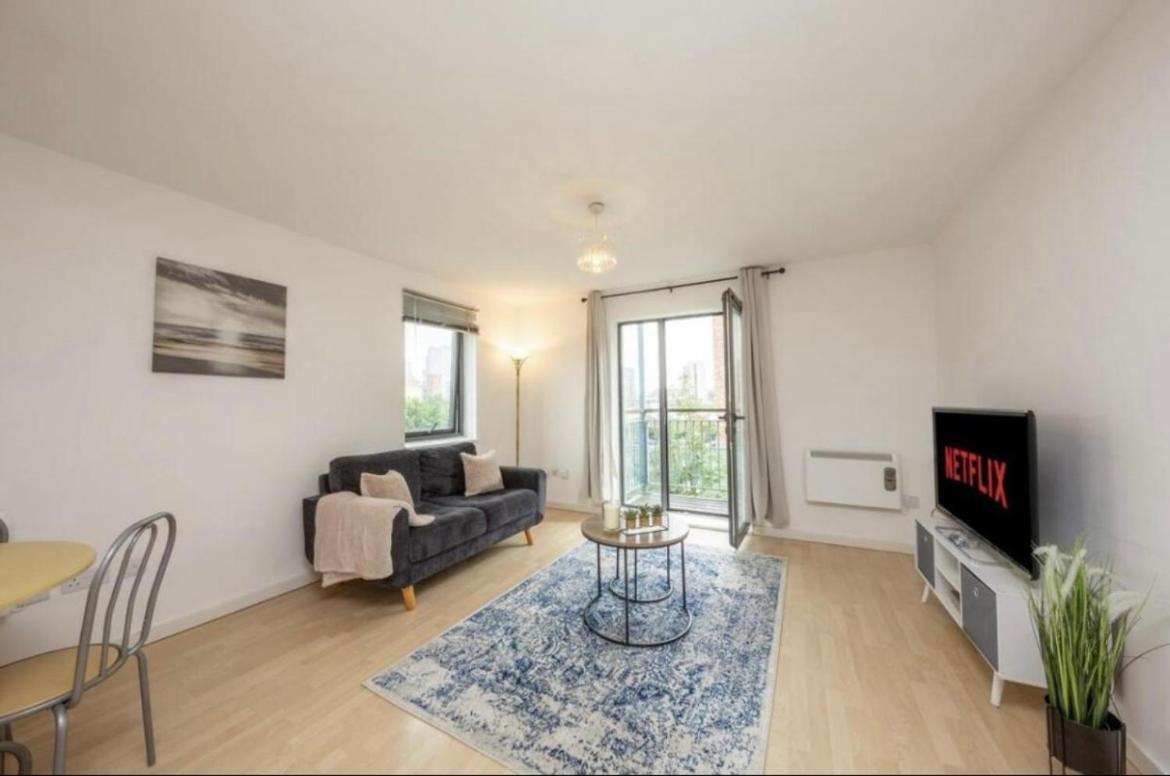 Novanest Salford Apartment Manchester Exterior foto